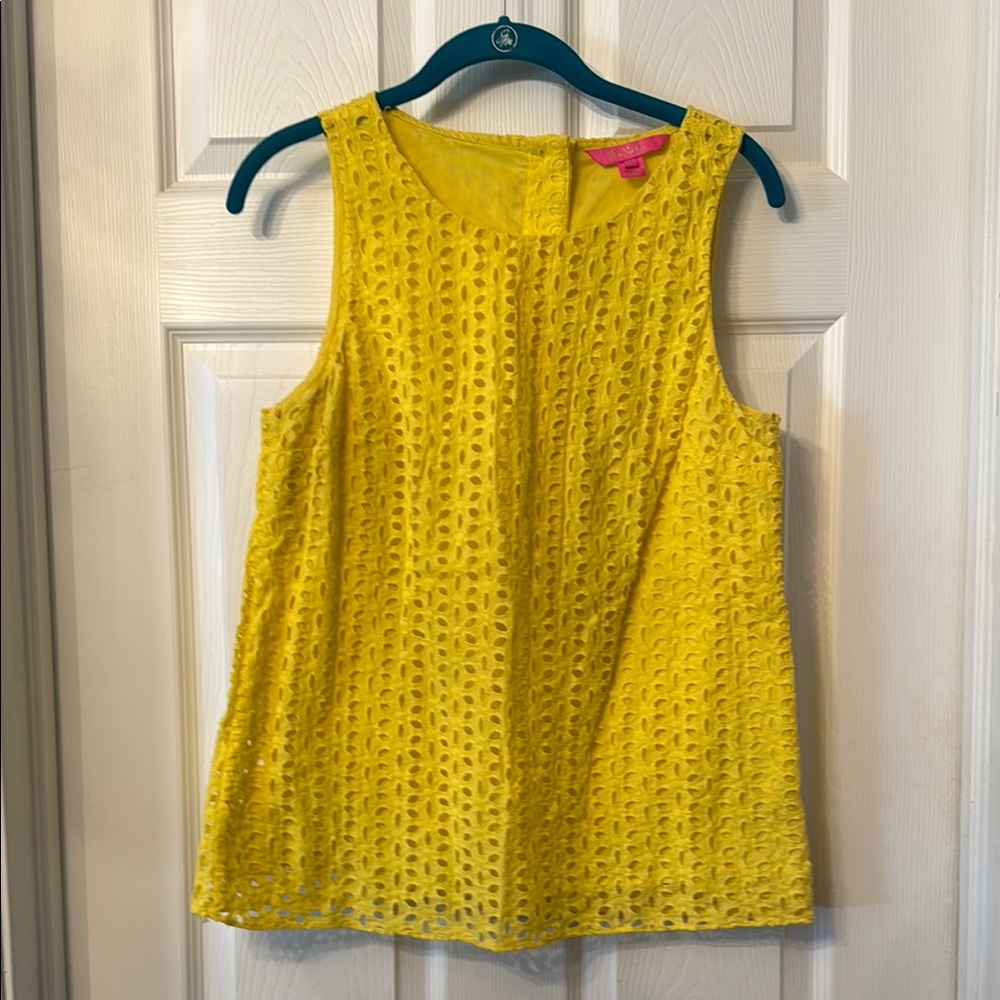 VGUC Lilly Pulitzer Eyelet Top Medium
